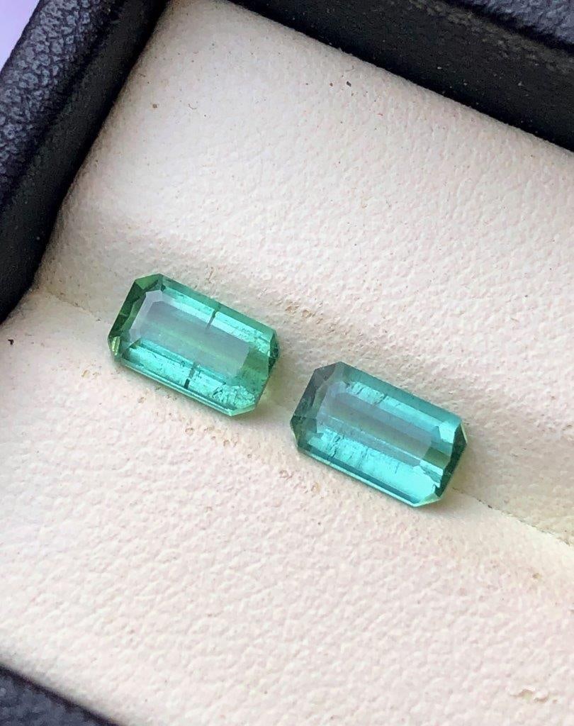 2 CARATS PAIRED TOURMALINE GEMSTONES - 8X5X3 mm: 2 CARATS PAIRED TOURMALINE GEMSTONES - 8X5X3 mm SHIPPING: 23$ Worldwide