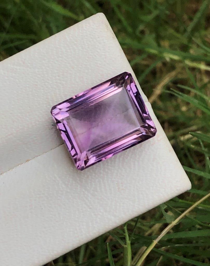 Loop Clean Ametrine - 14.30 crts: Loop Clean Ametrine - 14.30 crtsShipping Rate: $15.00 .shipping rates are determined by Parcel weight and destination.Combined shipping: We offer combine shipping on multiple items purchased to reduce