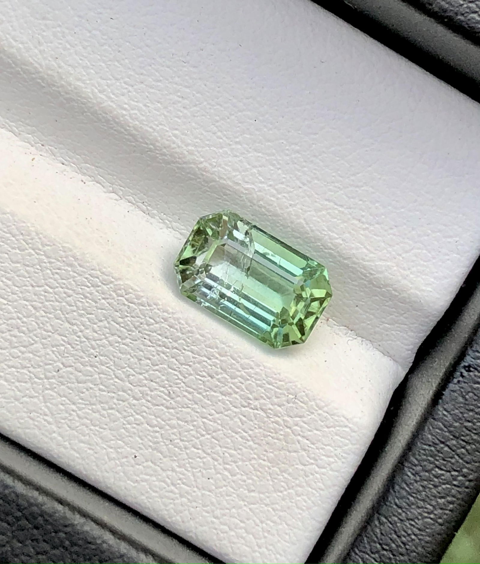 2.55 Crts Mint Green Natural Tourmaline Gemstone - 10X6X5 mm: 2.55 Crts Mint Green Natural Tourmaline Gemstone - 10X6X5 mmShipping Rate: $15.00 .shipping rates are determined by Parcel weight and destination.Combined shipping: We offer combine shipping on multip