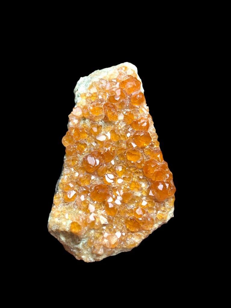 Hessonite Garnet Mineral Specimen - 11 Grams - 36X21X10 mm: Hessonite Garnet Mineral Specimen - 11 Grams - 36X21X10 mmShipping Rate: FREE SHIPPING .shipping rates are determined by Parcel weight and destination.Combined shipping: We offer combine shipping on m