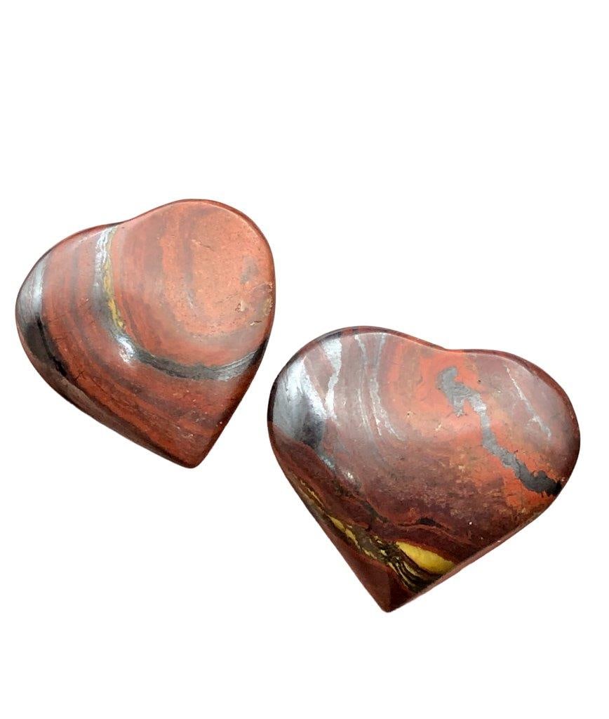 loose Tiger Iron Stone Hearts (1 of 3)