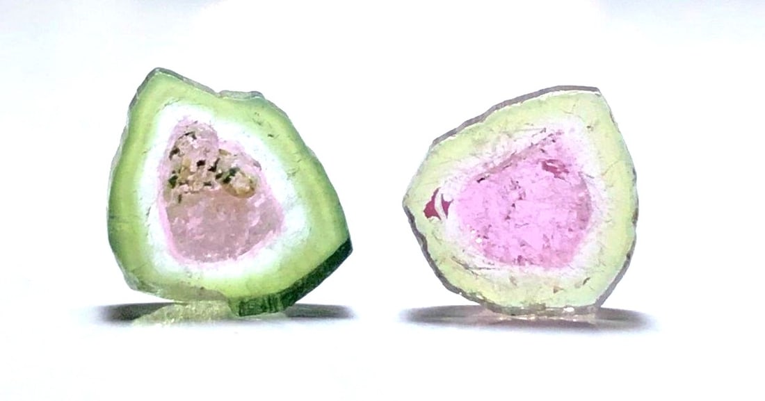 2.80 Carats watermelon tourmaline slices polished: 2.80 Carats watermelon tourmaline slices polishedShipping Rate: $23.00 .shipping rates are determined by Parcel weight and destination.Combined shipping: We offer combine shipping on multiple items