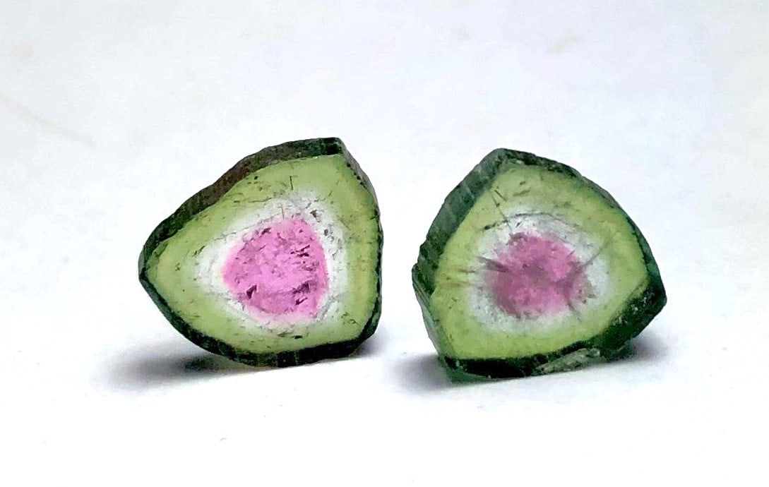 4.30 Carats watermelon tourmaline slices for Jewelry Making: 4.30 Carats watermelon tourmaline slices for Jewelry MakingShipping Rate: $23.00 .shipping rates are determined by Parcel weight and destination.Combined shipping: We offer combine shipping on