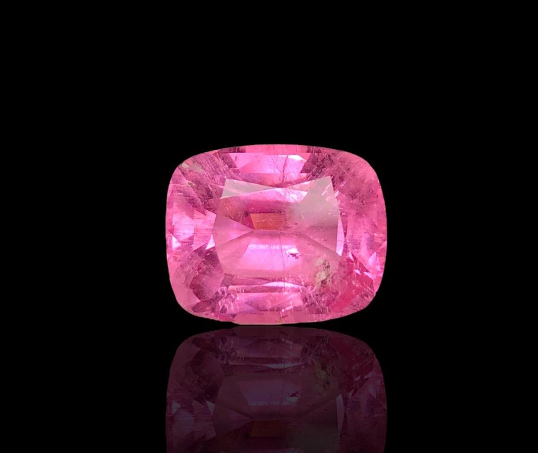 Fine Quality Pink Tourmaline - 5.70 Carats - 12X10X7 mm (1 of 4)