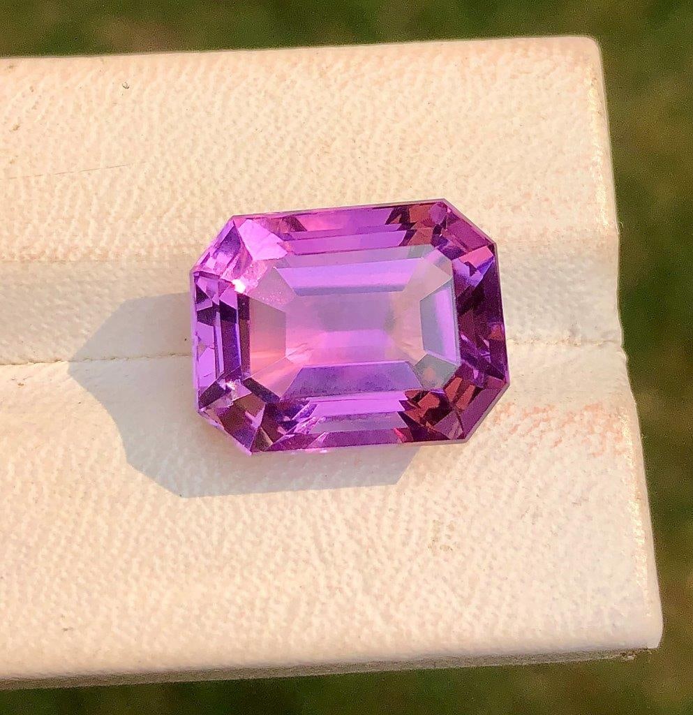 Natural Amethyst Semi Precious Gem - 17.05 Carats - 17X13.5X11 mm (1 of 3)