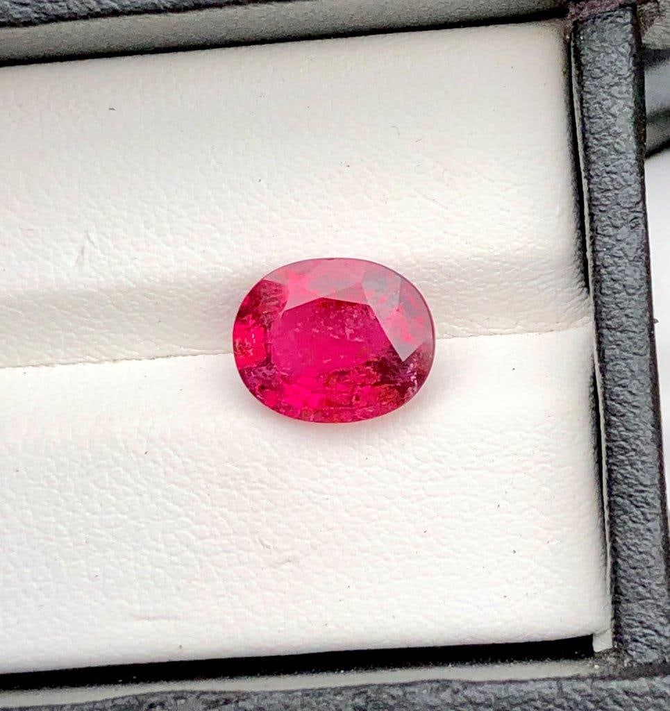 Natural Rubelite Tourmaline - 3.45 Carats - 11X9X6 mm (1 of 4)