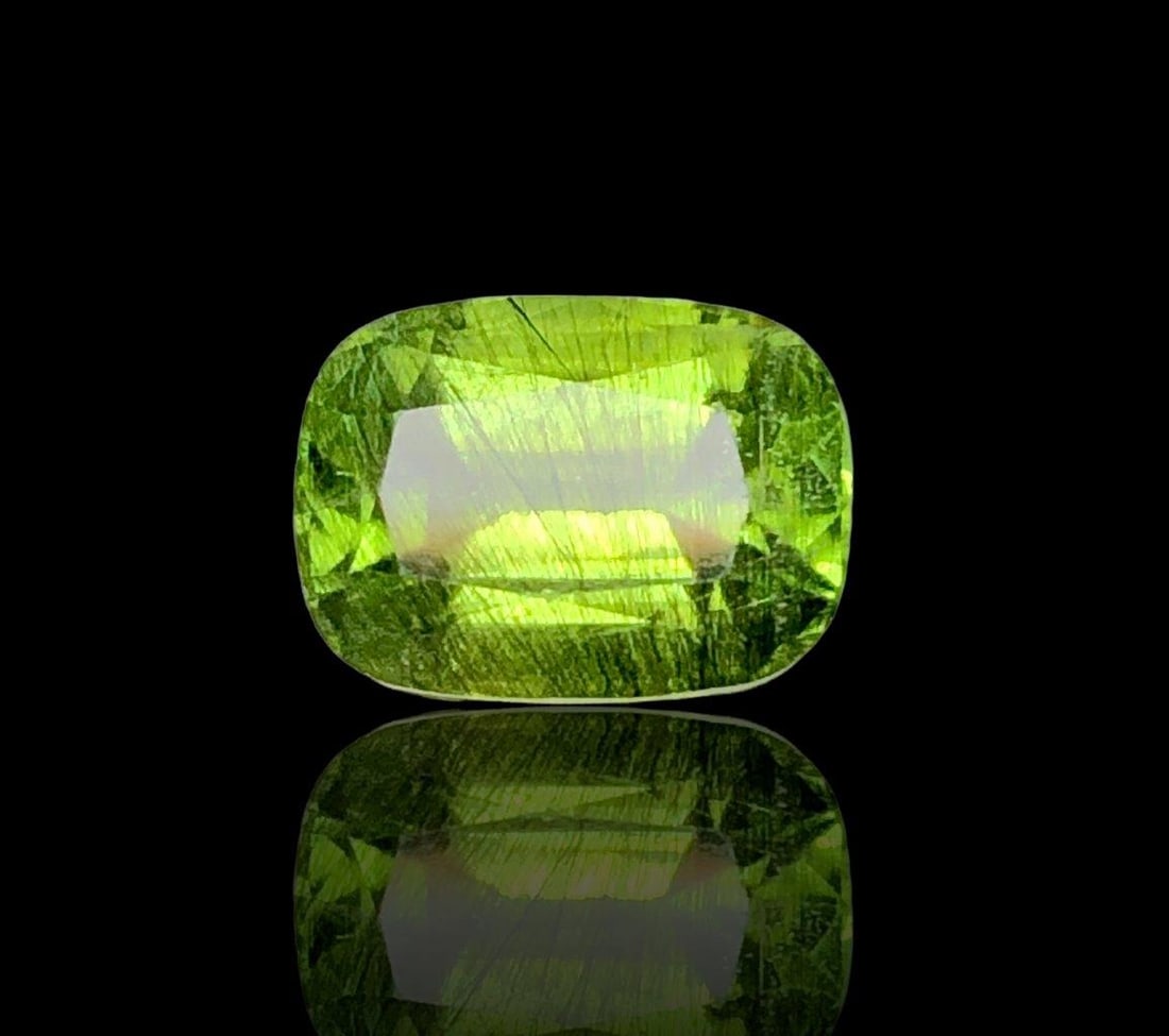 6.85 Carats Rutiled Peridot Good Quality - 13X9X7 mm: 6.85 Carats Rutiled Peridot Good Quality - 13X9X7 mm Shipping Rate: FREE SHIPPINGshipping rates are FREE WORLDWIDECombined shipping: We offer combine shipping on multiple items purchased to reduce shi