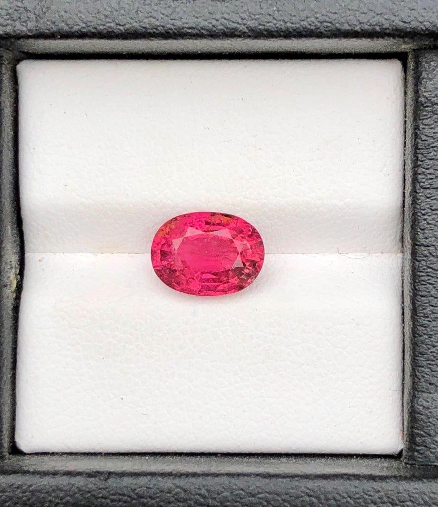 2.30 Carats Natural Pink Tourmaline - 10X7X5 mm (1 of 3)