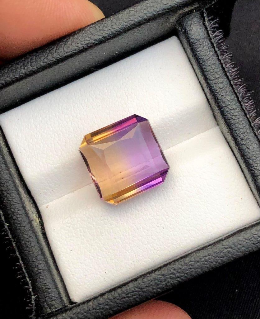 9.15 Carats Top Quality Ametrine - 11X11X9 mm: 9.15 Carats Top Quality Ametrine - 11X11X9 mm Shipping Rate: FREE SHIPPINGshipping rates are FREE WORLDWIDECombined shipping: We offer combine shipping on multiple items purchased to reduce shipping c