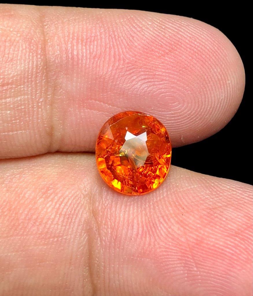 Spessartite Garnet - 3.5 Carats: Spessartite Garnet - 3.5 CaratsShipping Rate: FREE SHIPPINGshipping rates are FREE WORLDWIDECombined shipping: We offer combine shipping on multiple items purchased to reduce shipping cost.