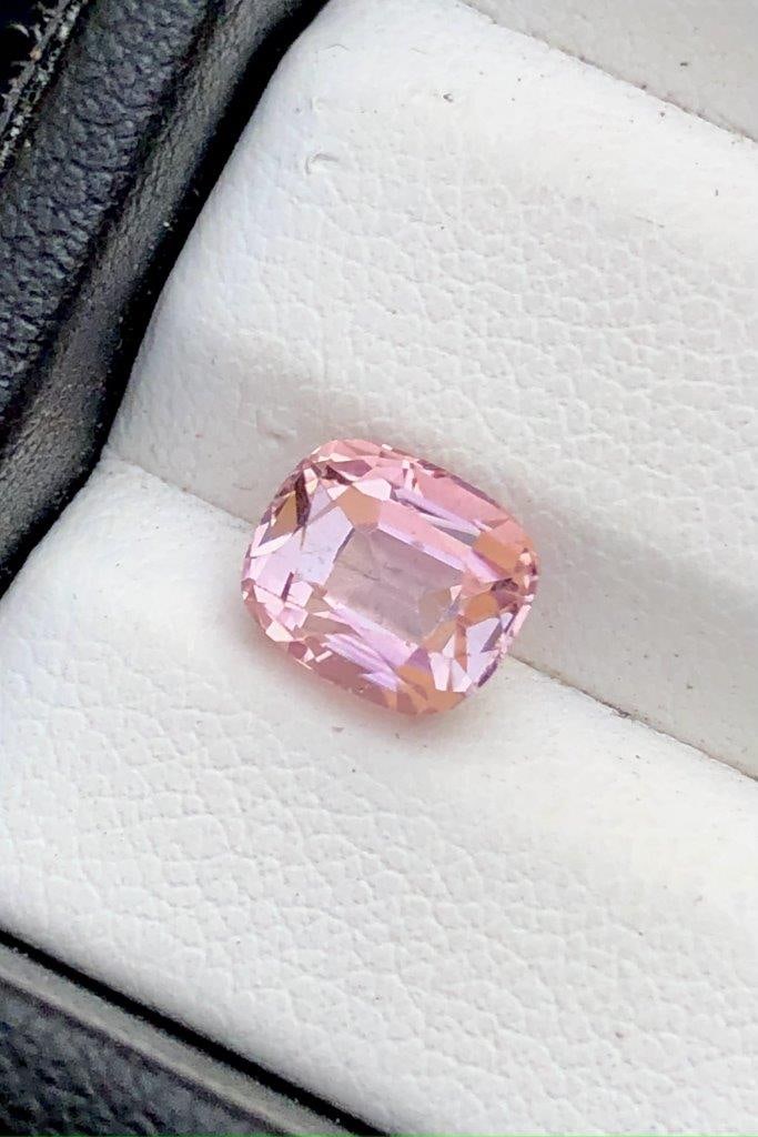 1.90 Carats Pink Tourmaline For RING - 7X7X5 mm (1 of 3)