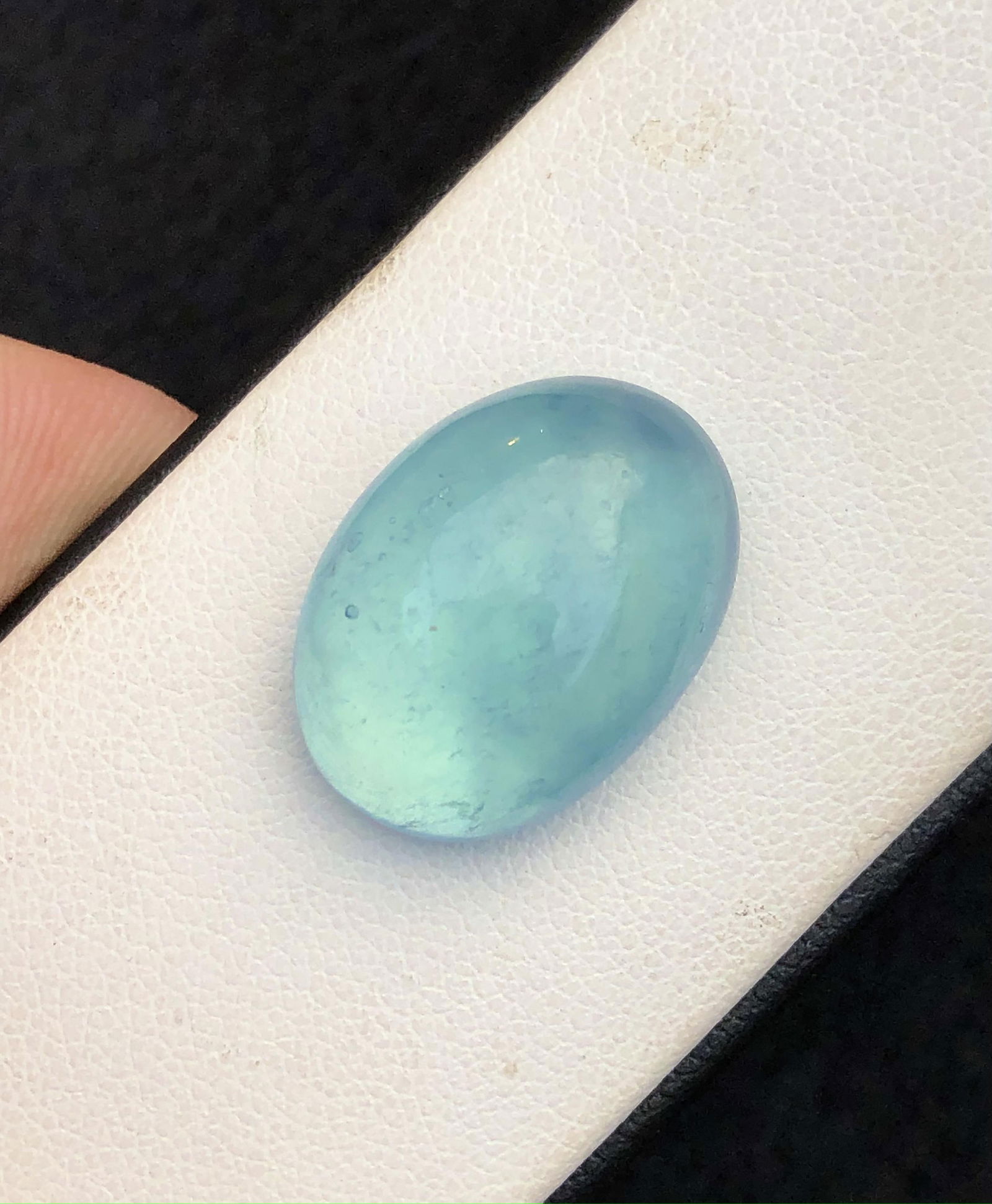 19.15 carats Beautiful Navy Blue Color Aquamarine Cabochon - 20X14X8 mm: 19.15 carats Beautiful Navy Blue Color Aquamarine Cabochon - 20X14X8 mm FREE SHIPPING: