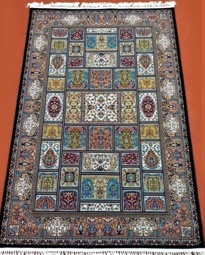Isfahani Persian Rug (1 of 4)