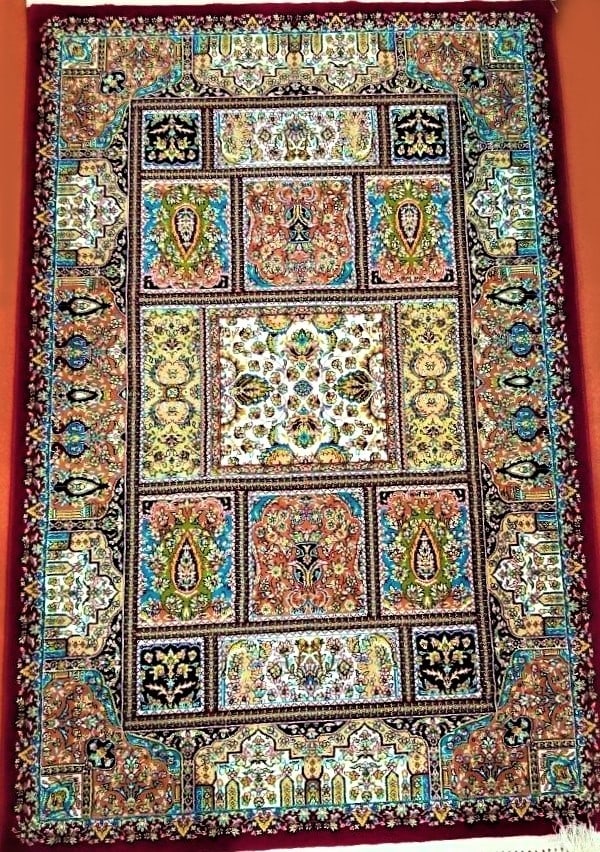 Isfahani Persian Rug (1 of 5)