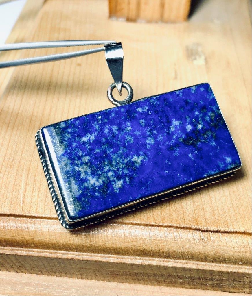 Vintage Beautiful Afghanistan Lapis Lazuli Stone Beautiful Silver Pendant (1 of 3)