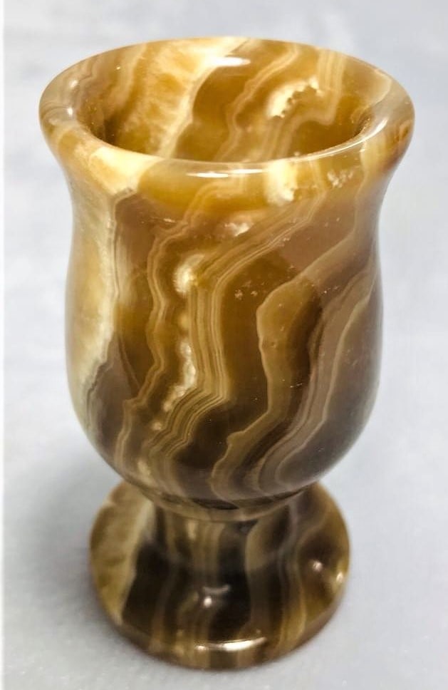 Onyx beautifull brownish small wine glass - 120.5G (1 of 4)