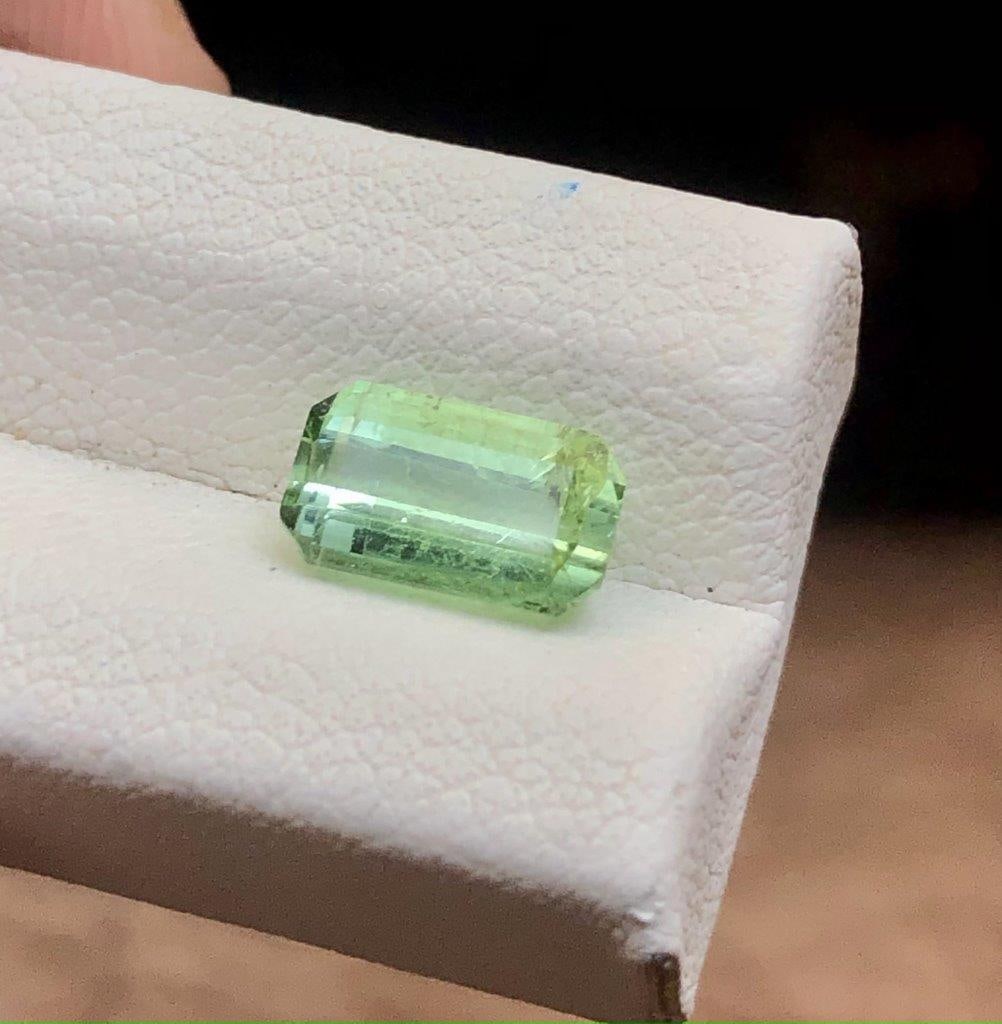 1.65 Carats Green tourmaline - 8X5X4 mm: 1.65 Carats Green tourmaline - 8X5X4 mm Shipping: