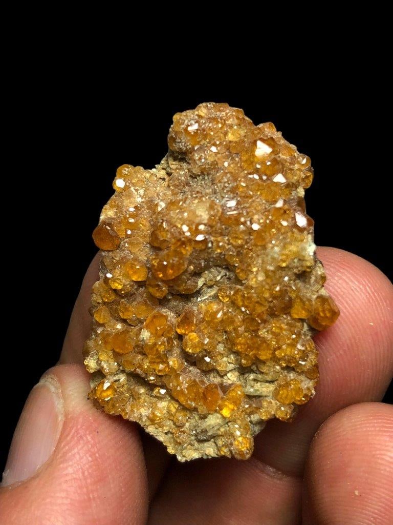 Hessonite Garnet Crystals Cluster Mineral Specimen - 11 Grams - 33X24X12 mm (1 of 3)