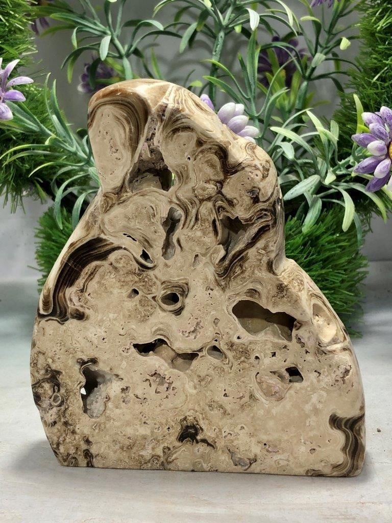 Itched Shape Choclate Calcite Freefoam Tumblr 1.2 KG (1 of 3)