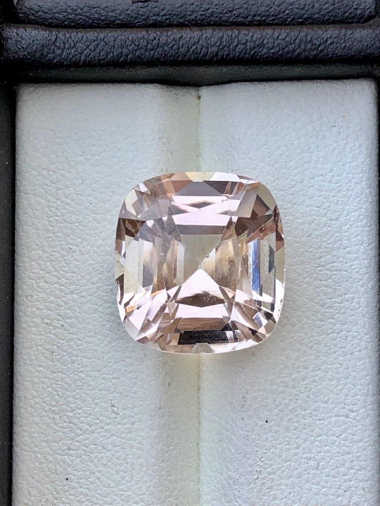 23 Carats Amazing Natural Golden Topaz Gemstone - 17X16X12 mm (1 of 6)