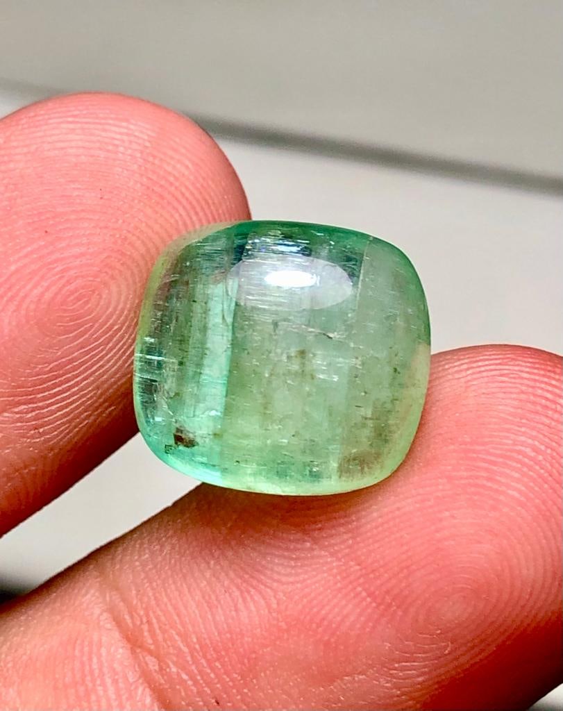 Natural Emerald Cab For Jewelry - 10.40 Carats - 14X13X7 mm (1 of 5)