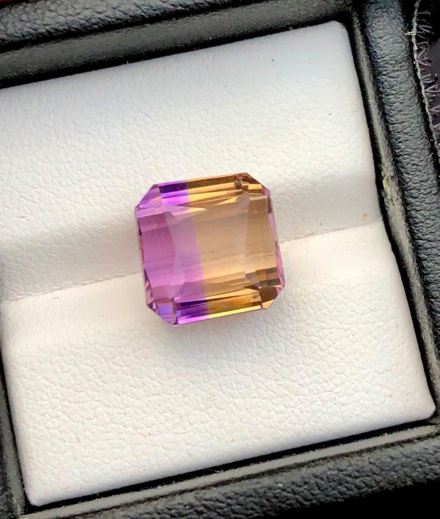 Amazing Ametrine Bi-Colour - 8 Carats - 11X11X9 mm (1 of 4)