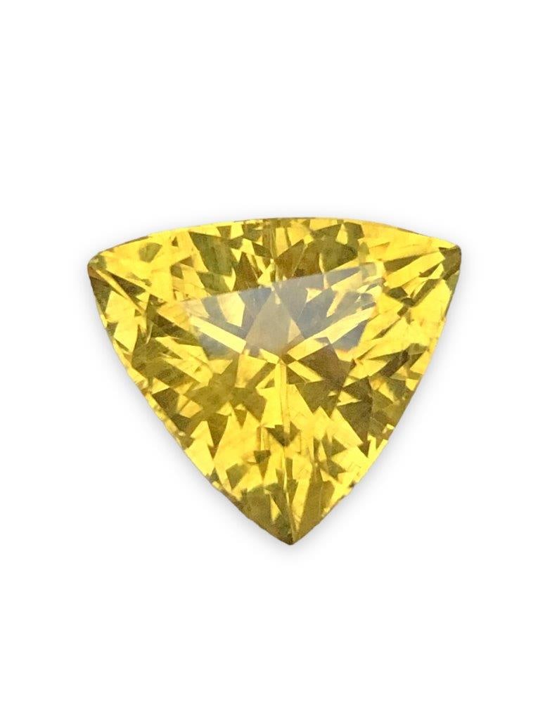 11.70 Carats Supreme Quality Natural Apatite Gemstone - 14X14X9 mm: 11.70 Carats Supreme Quality Natural Apatite Gemstone - 14X14X9 mmShipping Rate: $15.00 .shipping rates are determined by Parcel weight and destination.Combined shipping: We offer combine shipping on