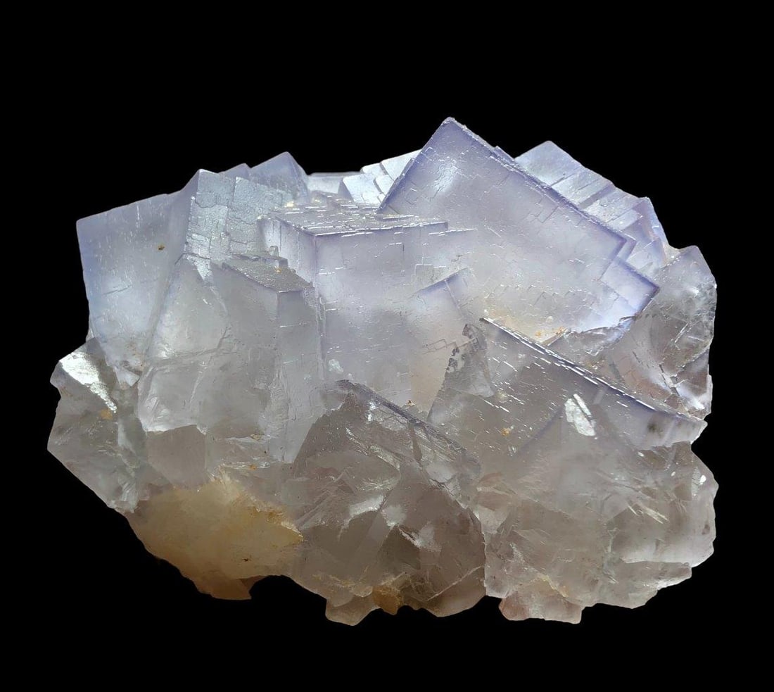 379 Grams Amazing Cubic Fluorite Mineral - 9X7.5X3 mm (1 of 3)