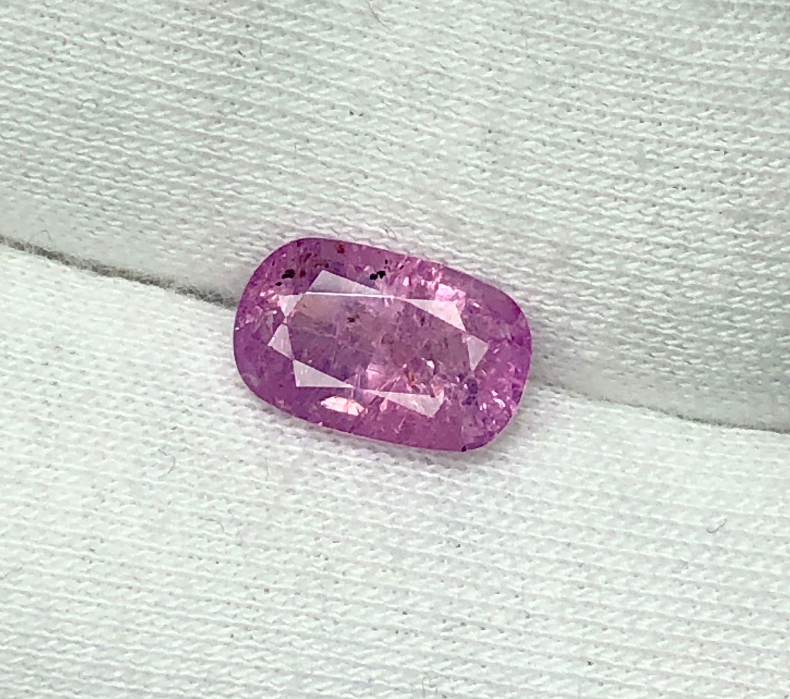 2.50 Carats Amazing Luster Pink Sapphire - 10X7X4 mm: 2.50 Carats Amazing Luster Pink Sapphire - 10X7X4 mm Shipping Rate: $15.00 .shipping rates are determined by Parcel weight and destination.Combined shipping: We offer combine shipping on multiple item