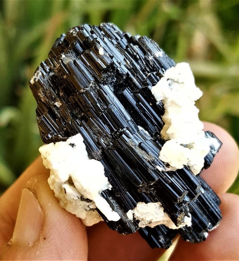 TOURMALINE WITH ALBITE - 36.66 Grams: TOURMALINE WITH ALBITE - 36.66 Grams - 48X33X28 mmShipping Rate: $23.00 .shipping rates are determined by Parcel weight and destination.Combined shipping: We offer combine shipping on multiple items
