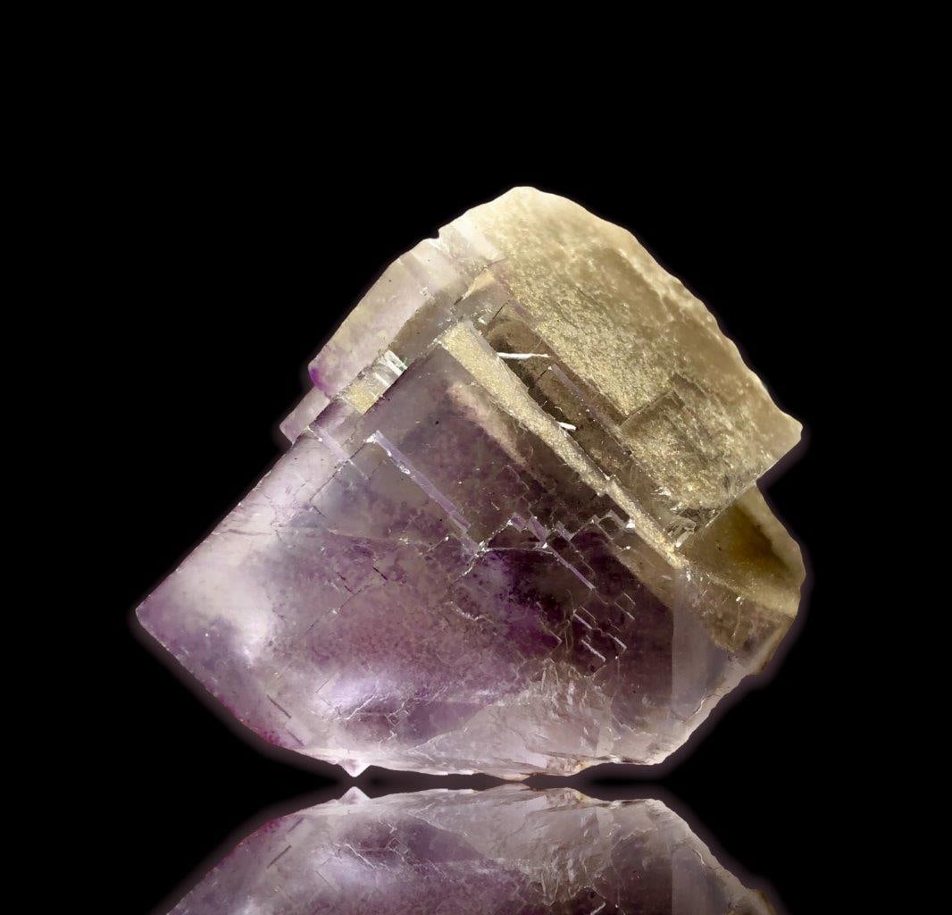 beautiful Specimen of Cubic Fluorite - 72 Grams - 50X40X35 (1 of 5)