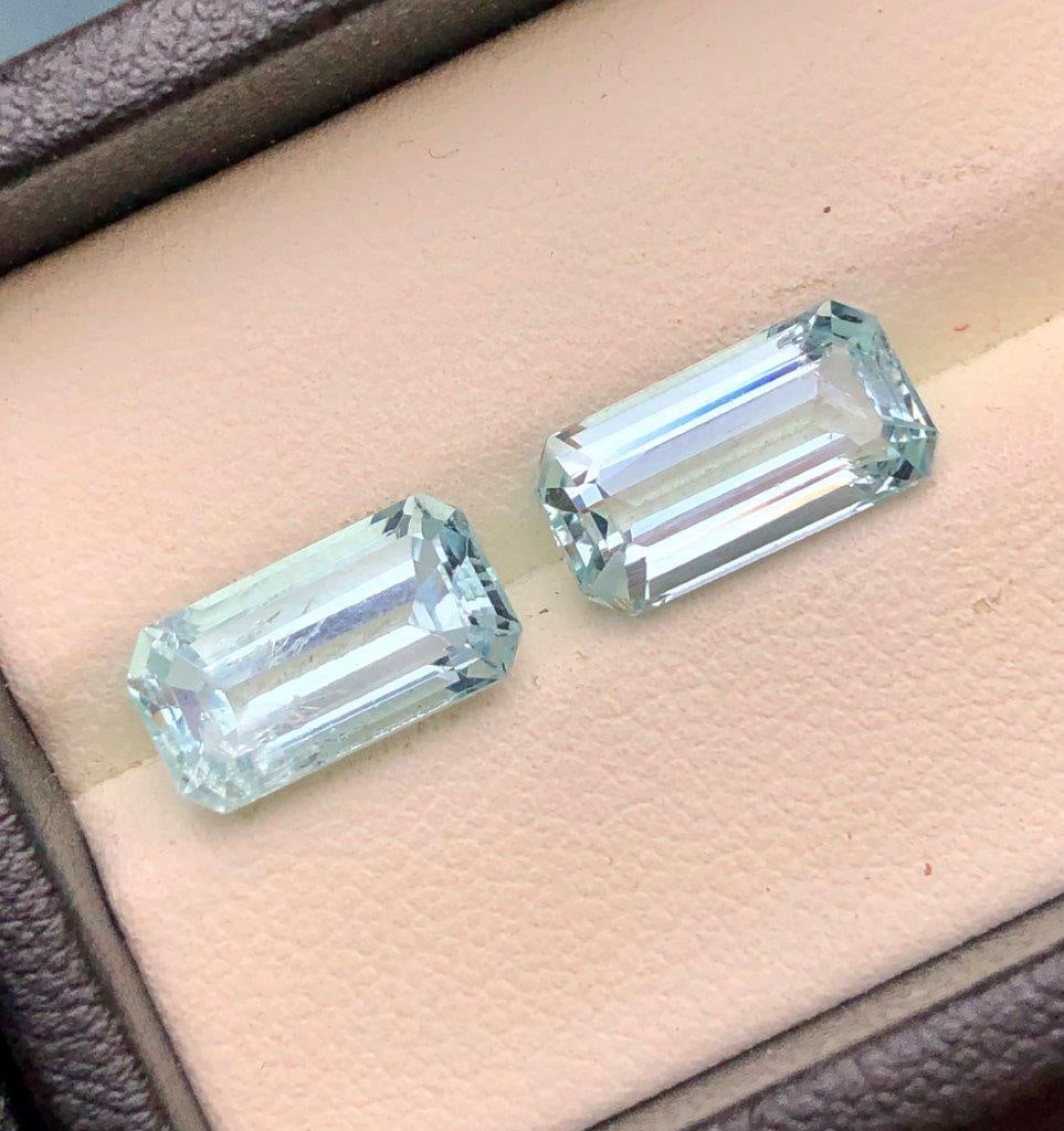3.45 Carats Paired Aquamarine Gemstones - 11X6X5 mm: 3.45 Carats Paired Aquamarine Gemstones - 11X6X5 mm Shipping: