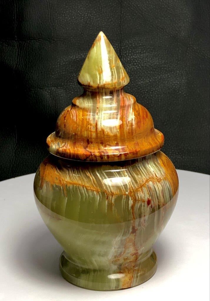 Umbrella Onyx Table Clock - 423.7 Grams (1 of 3)