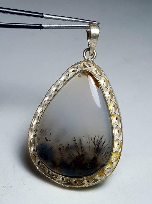 Agate Pendant WITH Beautiful Trees Inside: Agate WITH Beautiful Trees Inside - Fashion Jewelry - 46X31X8 mmFREE SHIPPING Shipping rates are determined by Parcel weight and destination.