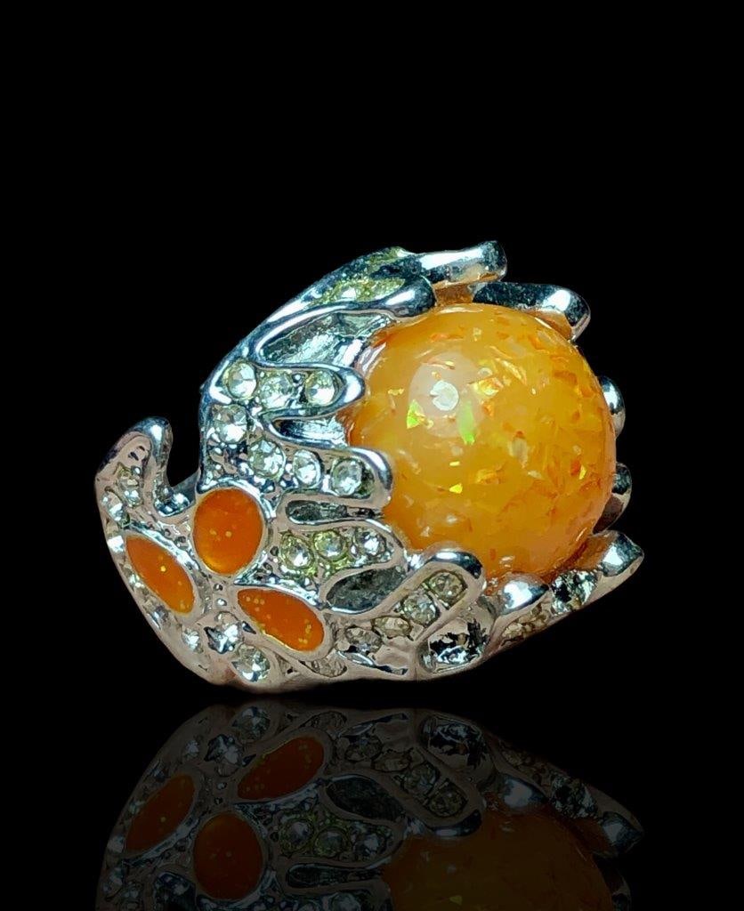 Zirconic Copper Handmade Women Ring: Zirconic Copper Handmade Women Ring FREE SHIPPING Shipping rates are determined by Parcel weight and destination.