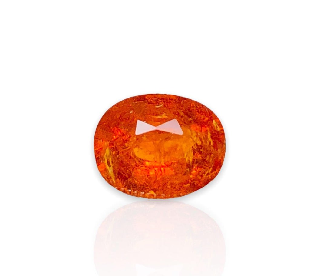 Nice Luster Quality Spessartite Garnet Gemstone 2.55 Ct - 8X7X4 mm: Nice Luster Quality Spessartite Garnet Gemstone 2.55 Ct - 8X7X4 mmShipping Rate: $15.00 .shipping rates are determined by Parcel weight and destination.Combined shipping: We offer combine shipping on