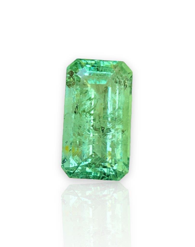 6.70 Carats Green Tourmaline - 15X8X6 mm (1 of 4)