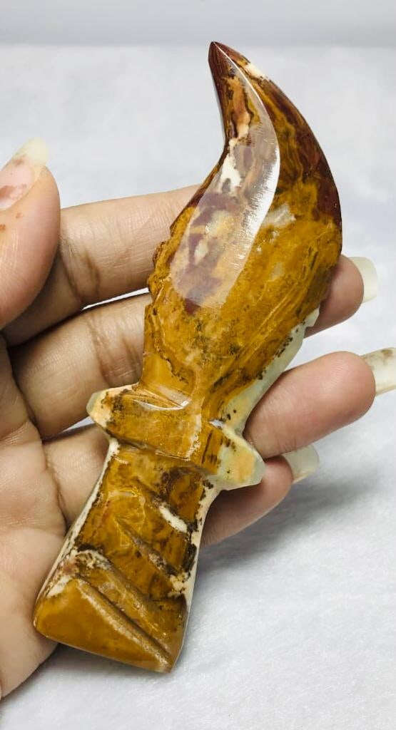 Onyx green multi shade knife 60G: Onyx green multi shade knife - 108X31mm - 60G Shipping: $23.00. Shipping rates are determined by Parcel weight and destination.