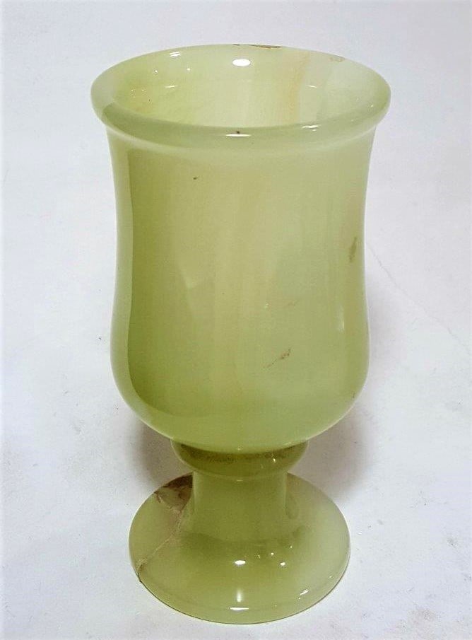 Onyx MUG - 180 Grams: Onyx MUG - 180 Grams Shipping: $23.00. Shipping rates are determined by Parcel weight and destination.