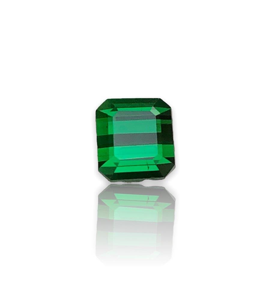 1.05 Carats Natural Green Tourmaline - 6X5X5 mm (1 of 4)