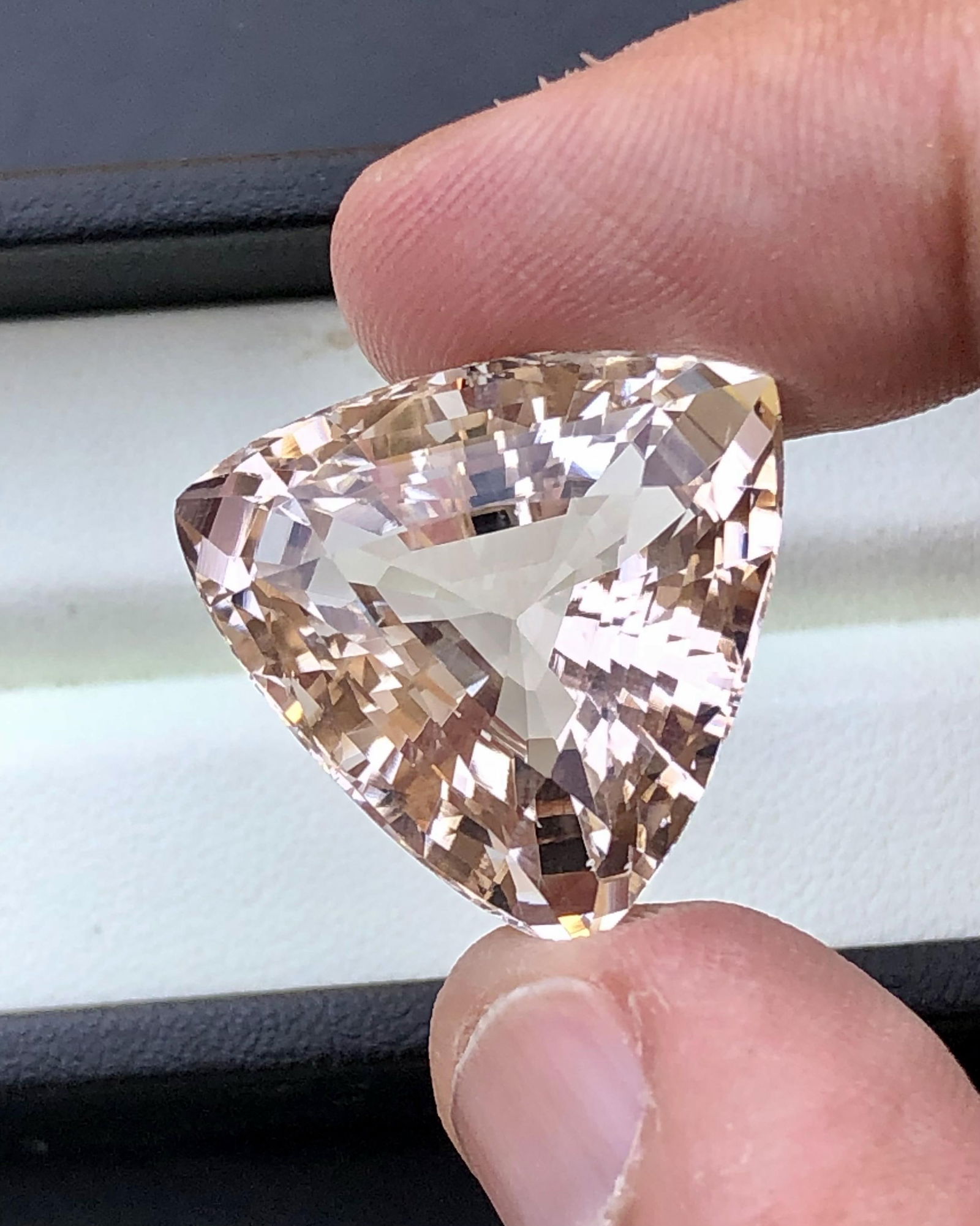 38.30 Carats Trillion Cut Golden Topaz For Necklace - 21X21X13 mm: 38.30 Carats Trillion Cut Golden Topaz For Necklace - 21X21X13 mm Shipping Rate: $15.00 .shipping rates are determined by Parcel weight and destination.Combined shipping: We offer combine shipping on