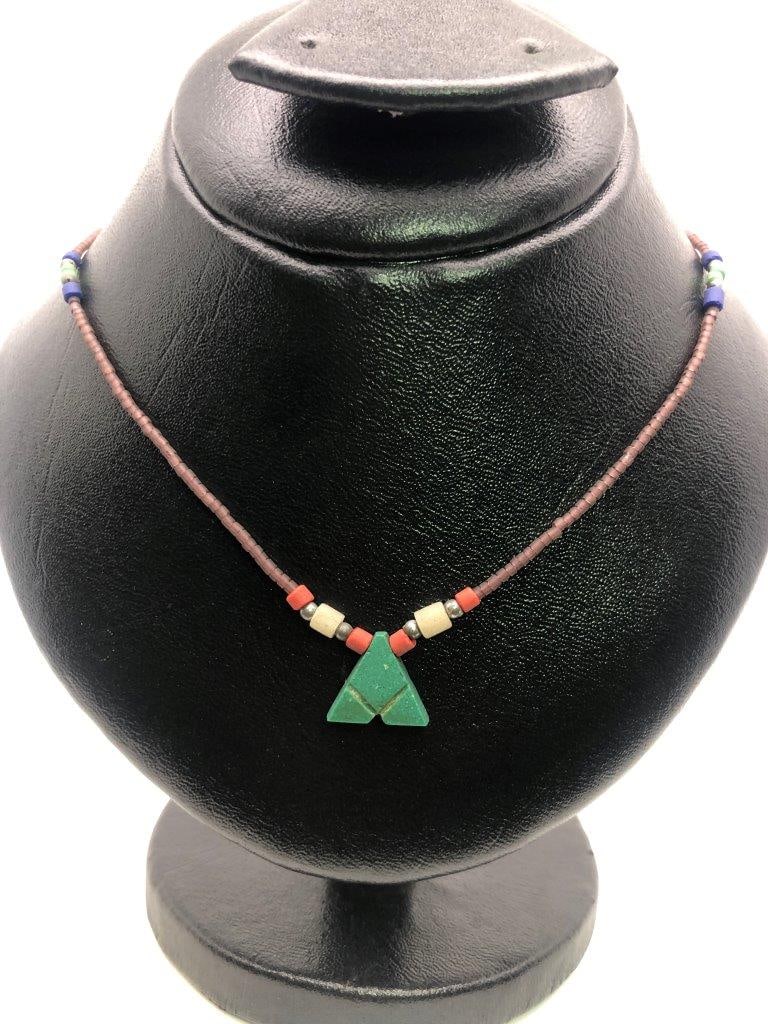 Natural Nephrite Necklace – Handcrafted Green Jade Pendant Necklace | Genuine Nephrite Gemstone: This beautiful natural nephrite jade necklace features a smooth, polished nephrite stone known for its rich green tones and timeless beauty. Carefully crafted, this necklace highlights the natural ele