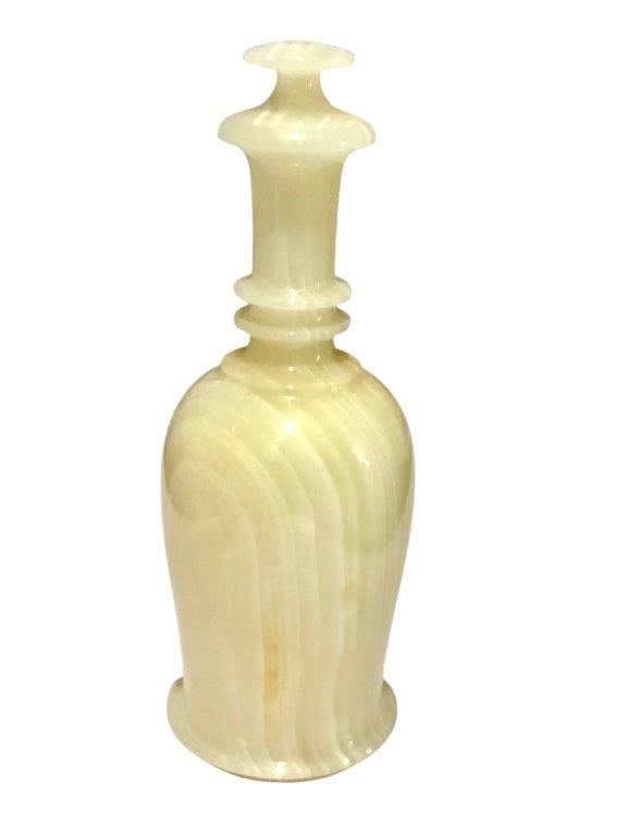 Natural Onyx Snuff Bottle – Hand Carved Stone Miniature Bottle (1 of 3)