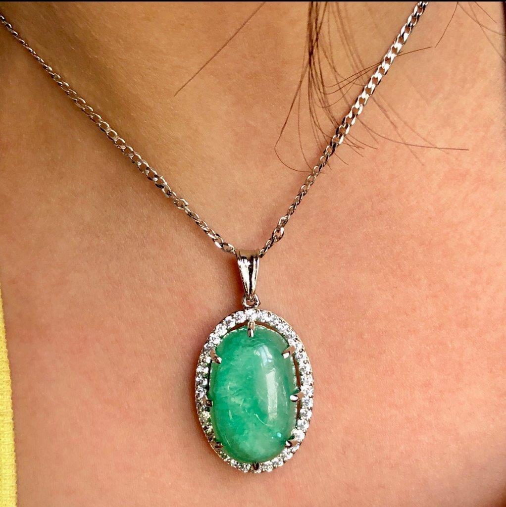 Big Size Emerald Cab Necklace Pendant In Silver With Zircons - Stone Weight - 29.75 Carats (1 of 6)
