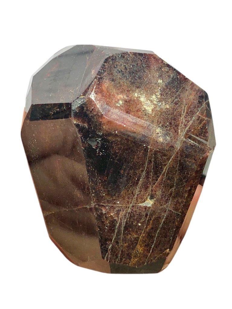 190 Grams Natural Garnet Crystal Mineral Specimen: 190 Grams Natural Garnet Crystal Mineral Specimen Shipping Rate: FREE SHIPPINGshipping rates are determined by Parcel weight and destination.Combined shipping: We offer combine shipping on multiple it