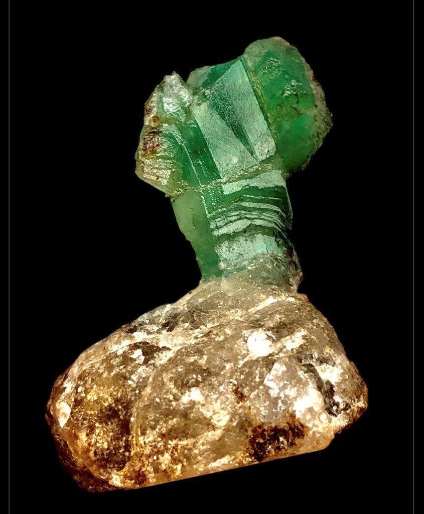 78.27 Grams Beautiful Emerald Crystals On Matrix - 56.7X42X43 mm (1 of 4)