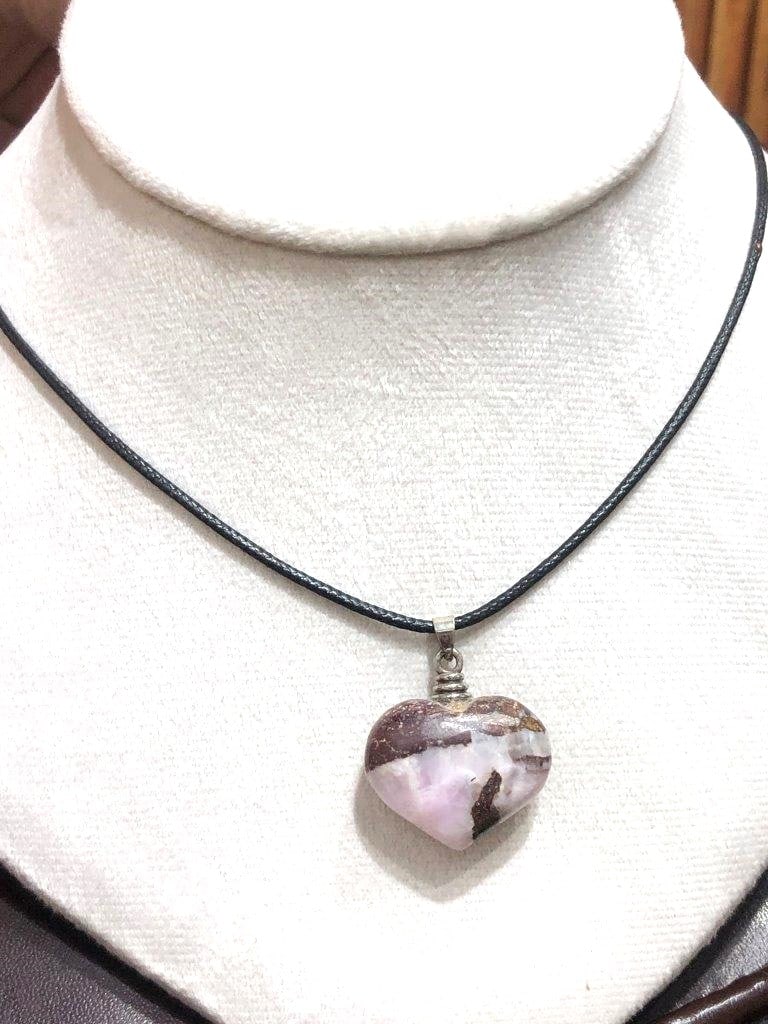 Natural Pink Aragonite Heart Pendant – Handmade Gemstone Jewelry: Add a touch of natural elegance with this handmade Pink Aragonite Heart Pendant, crafted from genuine pink aragonite gemstone. E pendant is carefully shaped into a heart, highlighting the stone’s so