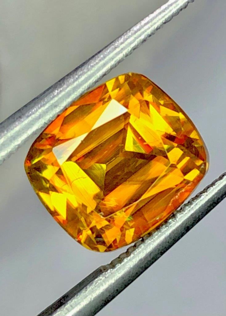 3.35 Carats Top Quality Natural Sphene Gemstone - 9X7X6 mm: 3.35 Carats Top Quality Natural Sphene Gemstone - 9X7X6 mm Choose design of your own and we will make it for youWe accept custom order in Sterling Silver, Gold and Platinum in WholeSale PriceColored G