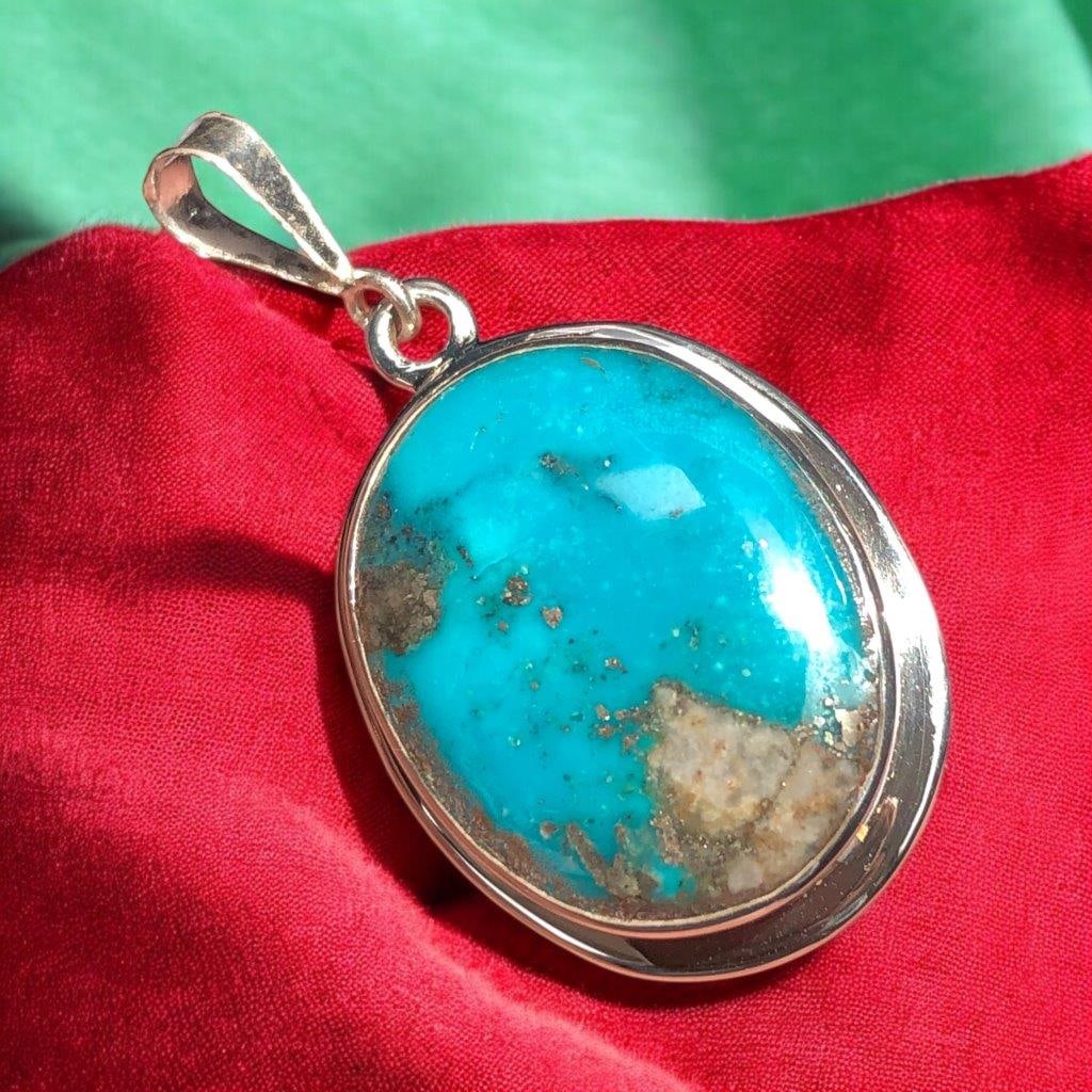 Turquoise , 925 Sterling Silver Pendant, Handmade Silver Pendant, Designer JEWELRY: Turquoise , 925 Sterling Silver Pendant, Handmade Silver Pendant, Designer JEWELRY Choose design of your own and we will make it for youWe accept custom order in Sterling Silver, Gold and Platinum in
