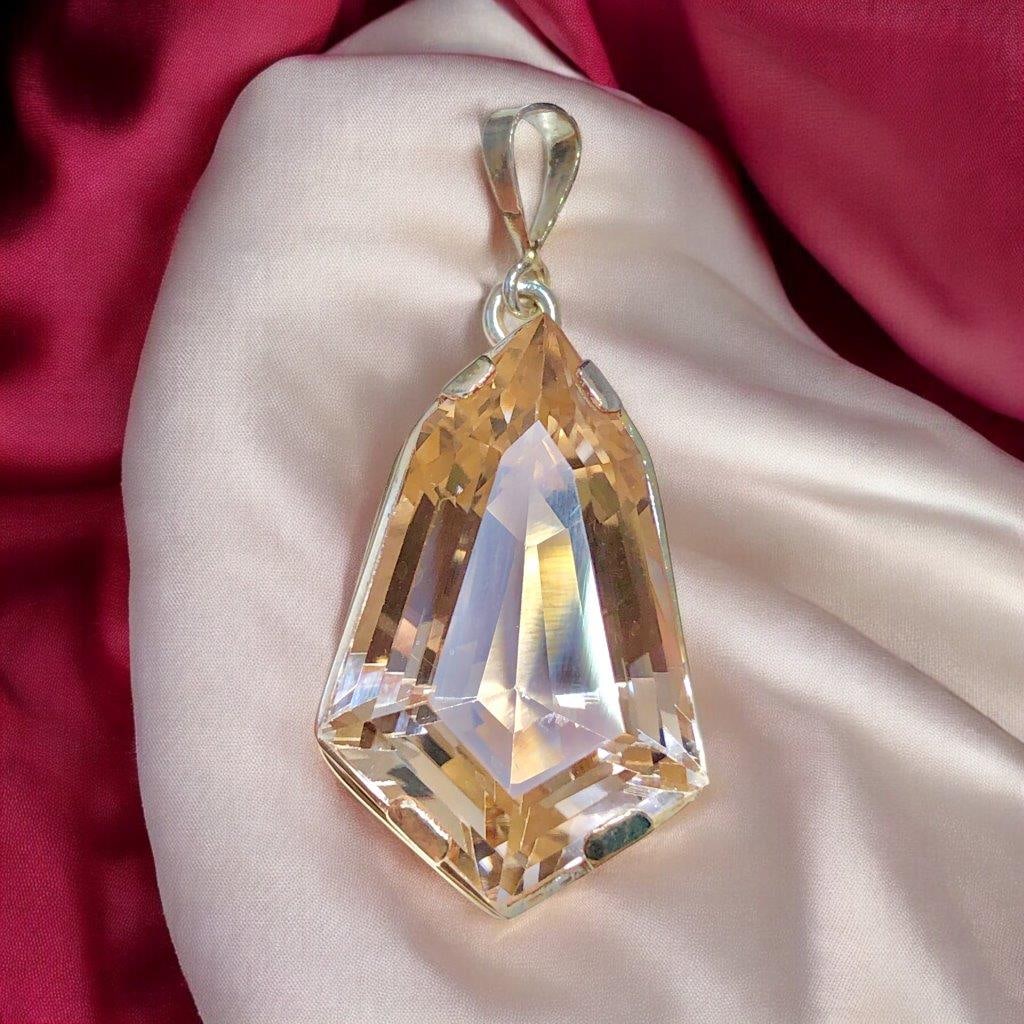 Golden Topaz Gemstone 925 Sterling Silver Pendant Necklace: Golden Topaz Gemstone 925 Sterling Silver Pendant Necklace Choose design of your own and we will make it for youWe accept custom order in Sterling Silver, Gold and Platinum in WholeSale PriceColored G